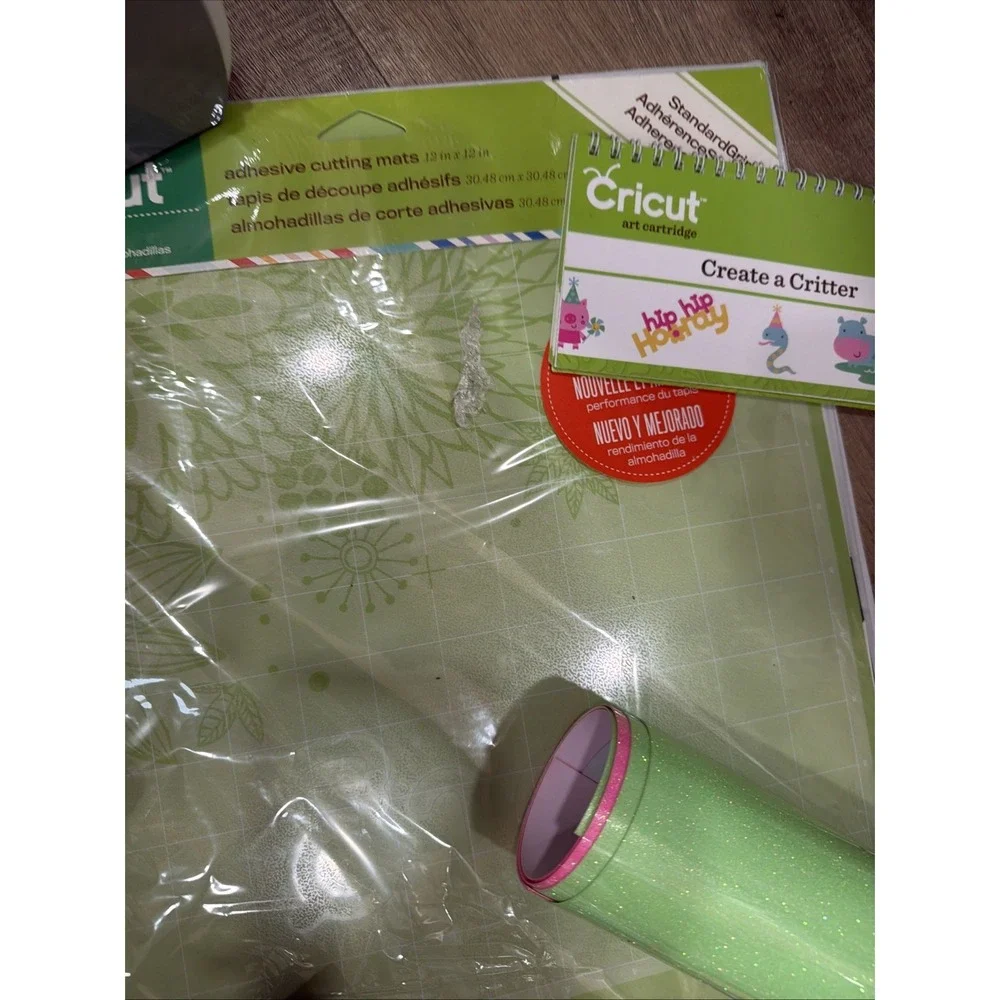 Cricut Expression 2 Cutting Machine in Original Box, and Lots Of Extras